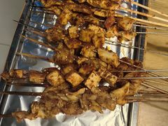 -烤满分·东北烧烤(首经贸店)