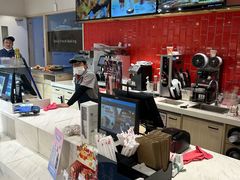 -85度C(生甜甜圈研究工坊·上海局门店)