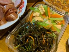 -聚合鑫东北熏酱熟食麻辣面(长阳店)