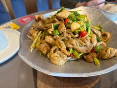 干锅肥肠-峨嵋酒家(熙悦天街店)