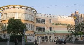 -上海青草地幼儿园