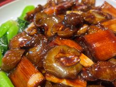 葱烧海参-梅飞酒家(名辉豪庭店)