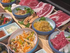 -明洞阿姨·韩式酱蟹烤肉·创意料理(三元桥店)