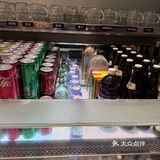 吃吃喝喝最快乐了[礼花]