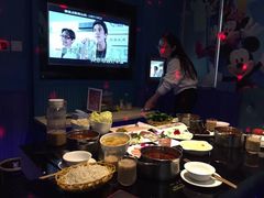 -唯爱KTV聚会餐厅(仙林东城汇店)