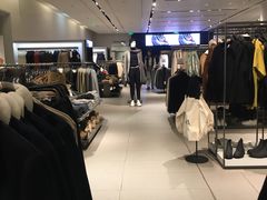 -ZARA(红谷滩万达店)