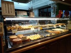 面包甜点陈列柜-汪玉霞(汉口里店)