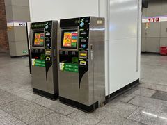 -同济大学(地铁站)