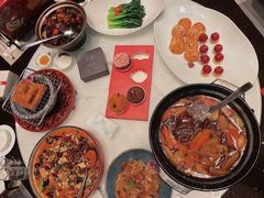 -江上荟·创意中国菜(绿地缤纷城店)