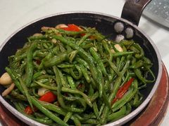 -海派美食·家宴海鲜青岛菜·石锅鲽鱼头(东方城店)