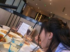 -港丽餐厅(高德置地店)