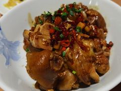 -楚山晓·湖北菜(武汉光谷K11店)