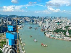 -珠海瑞吉酒店游泳池