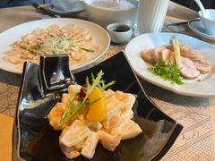 -穹六人间 people 6(岳阳路店)