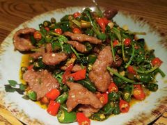 -嘎嘎鸭脑壳江湖菜(五里店)