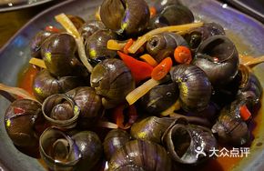 Stir-fried Snail with Chinese Toon