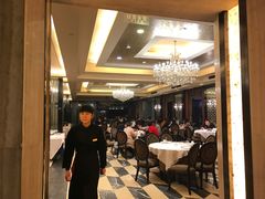 -品悦酒店(三林古镇店)
