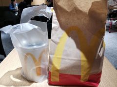 -麦当劳(中山公园龙之梦店)