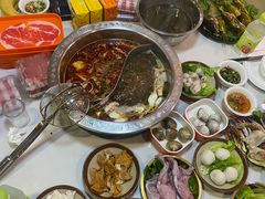 -尚品海鲜肥牛自助火锅(湖明店)