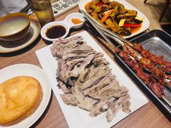 -贯贯吉·清真餐厅(浙江中路店)