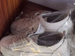 -翰皇直营洗衣洗鞋(望京鹿港店)