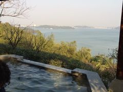 半山温泉-天目湖涵田半山温泉水乐园
