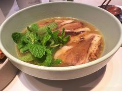 小黄牛米线-胡麻(静安嘉里店)