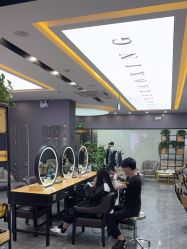 -藤野造型烫染·漂发