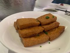 招牌炸豆腐-红雀围·海鲜火锅(陆家嘴中心店)