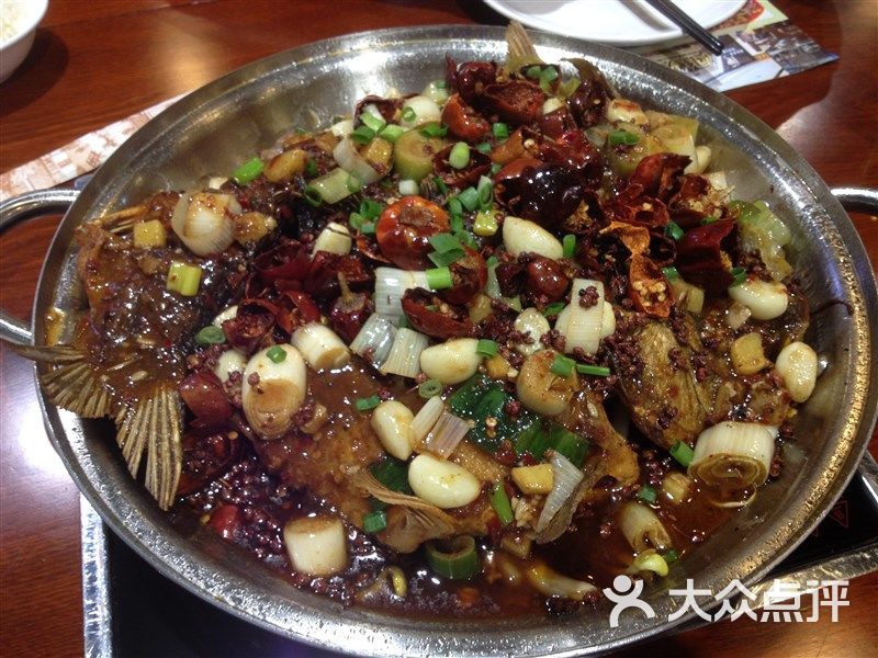 江边诱惑巫山烤全鱼(交大店)巫山烤鱼图片 - 第1张