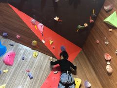 -魔岩攀登(南京东路店)
