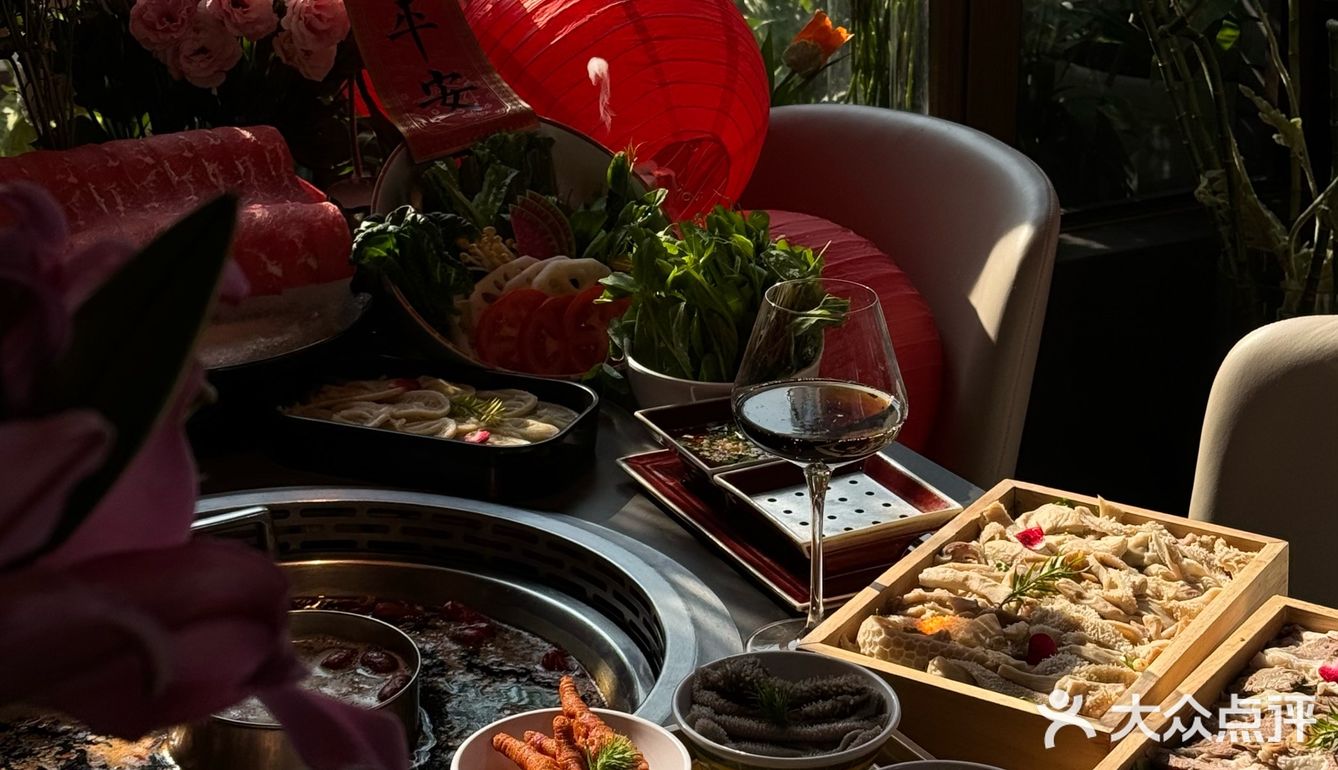 成都跨年就来这吃火锅了！！太有氛围感！！