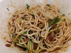 -闫家炸鸡架(五爱总店)