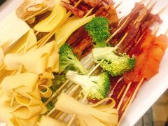 -袁记串串香(泉水轻轨站店)