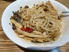 -牛八宝桂林米粉(八里庄店)