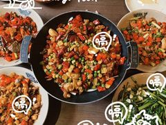 酸辣鸡胗-潇湘阁(昆泰国际大厦店)