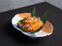 三文魚骨腩香辣燒-鸟山鸣·日料食堂(王府井店)