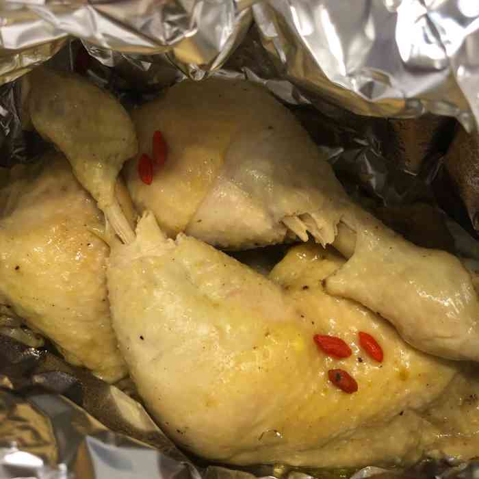 釜鲜鹌蒸鸡(皇姑区店)-"周末加班点的外卖,最近被美拍吃播馋到发慌.