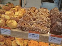-BreadTalk面包新语(长寿路地铁站店)