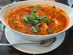 -Chom Cafe and Restaurant