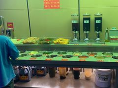 -佰人王串串香火锅(洋珠巷店)