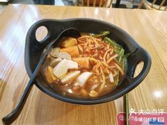 -桂在香知桂林米粉(南岗松雷店)