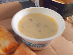 蛤蜊蘑菇奶油汤-达美乐比萨(东建路店)