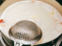 -马家斑.鲜鱼火锅(松湖万科店)