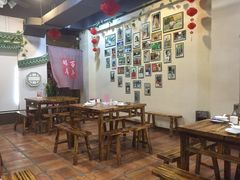 大堂-百年银屏蚝烙·潮汕菜·非遗(乐山店)