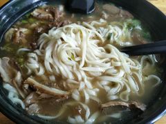 -花溪巷牛肉粉(泉城路店)