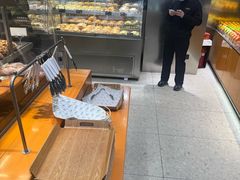 -罗森尼娜(德思勤店)