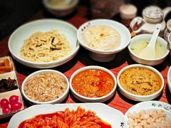 -裕兴记•蟹黄面馆(人民广场店)