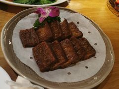 -渝半城经典川粤菜(重庆天地店)