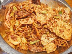 -嘎嘎鸭下巴·爆辣干锅(明教寺店)